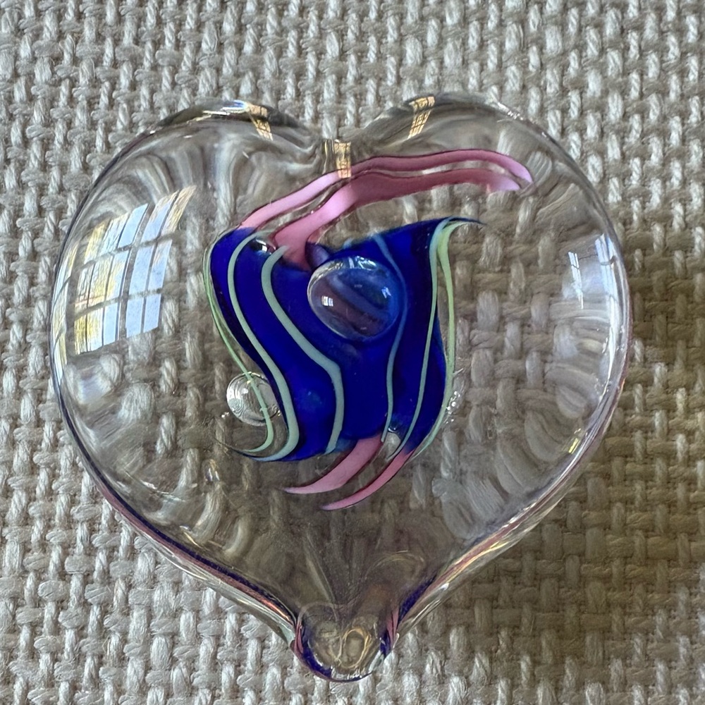 Vintage Artistic Schmidt Rhea Glass Heart paperweight with Blue and Pink Accents